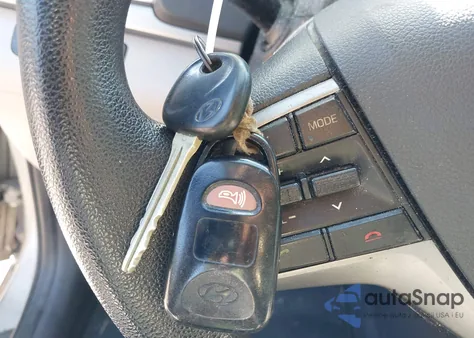 2017 Hyundai Elantra Se из США, поврежденный, VIN KMHD74LF7HU417801